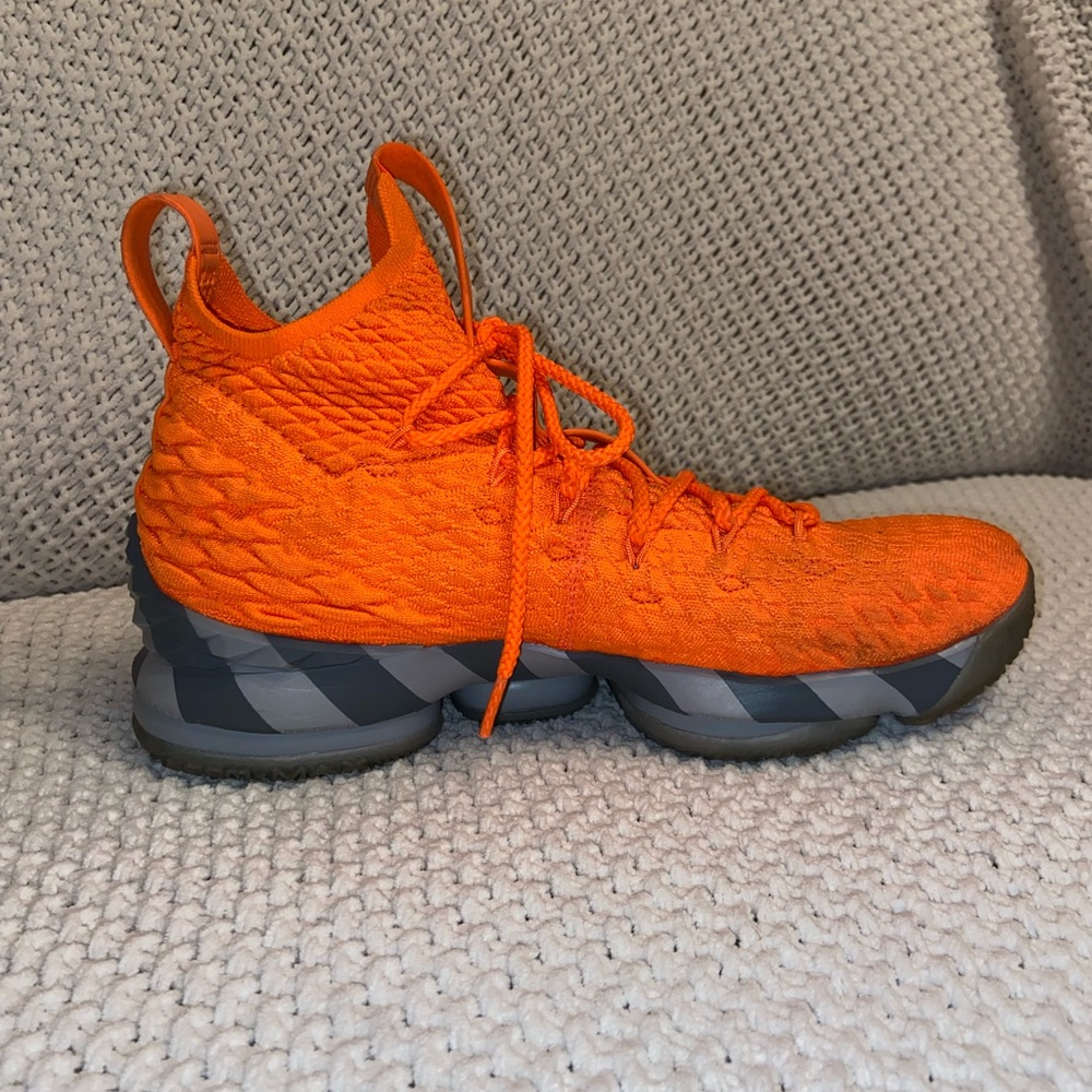 Limited Edition Lebron 15 Orange Box Basketball Shoes - Picture 7 of 15